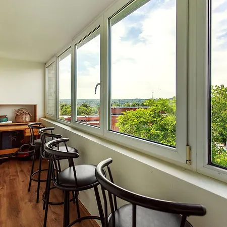 Lejlighed Cosy & Spacious In Artistic District