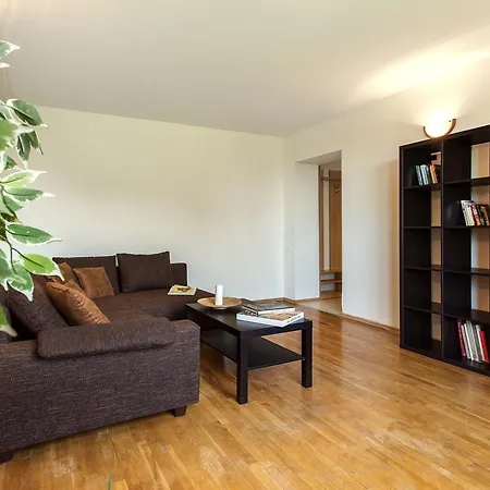 Cosy & Spacious In Artistic District Vilnius